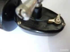 Moulinet Mitchell 300 Pick-up Premier Modèle En TBE Avec Une Deuxième Bobine Et Boite D'origine -Mitchell 00006 Moulinet Mitchell 300 pick up premier modele en TBE avec une deuxieme bobine et boite d origine